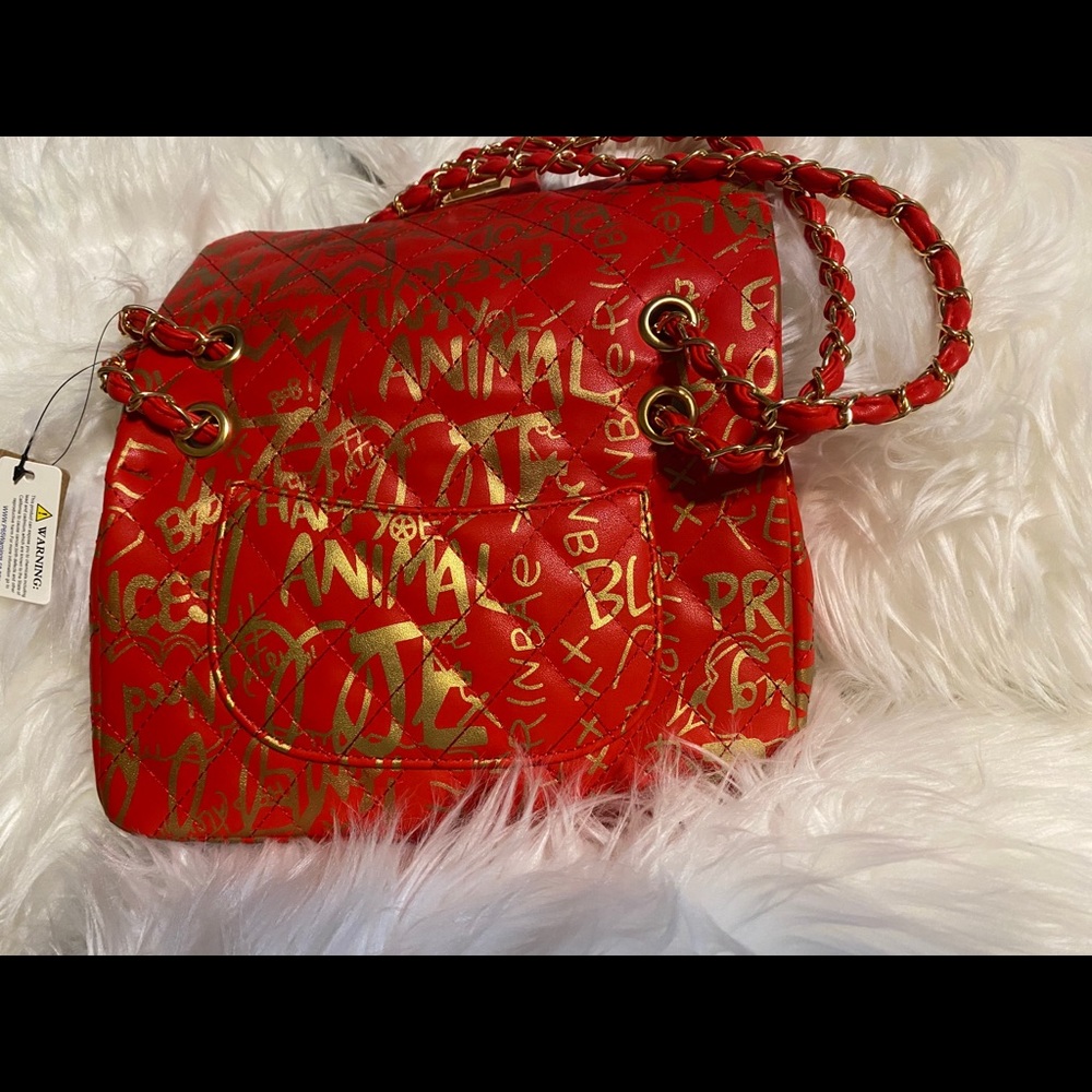 Purses - Picture 2 of 3